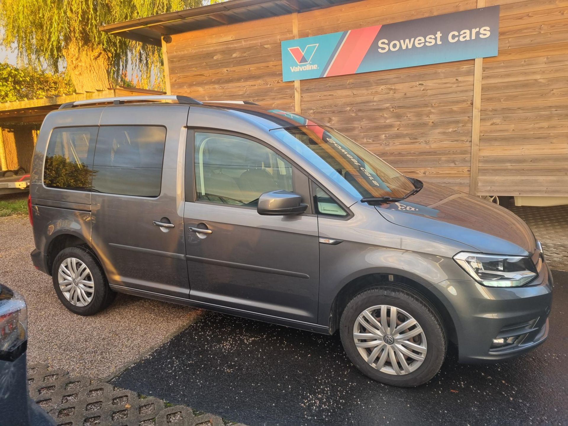 Volkswagen Caddy 1.4 TSI DSG Comfortline